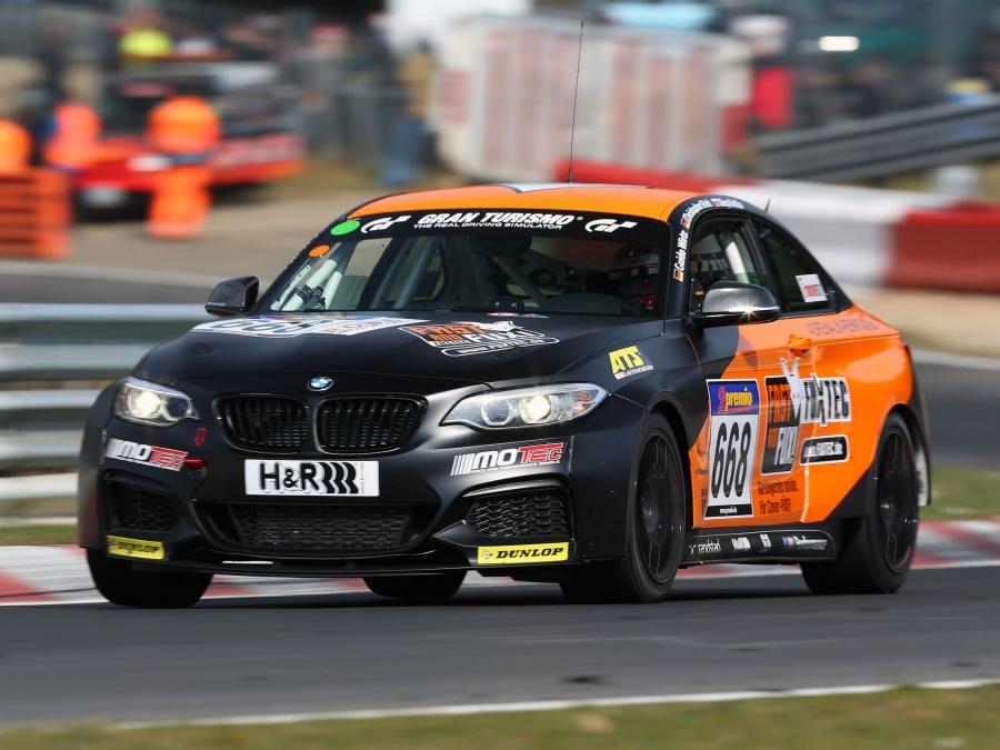  BMW M235i Racing 2014 года  (фото 3 из 26)